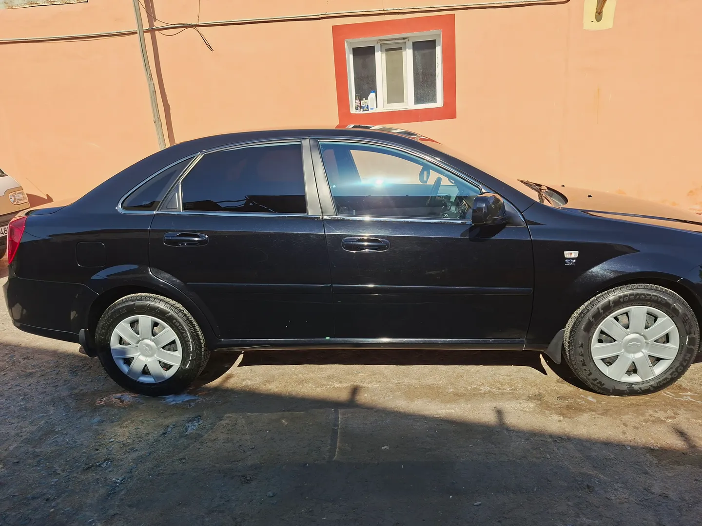 Chevrolet Gentra - 6