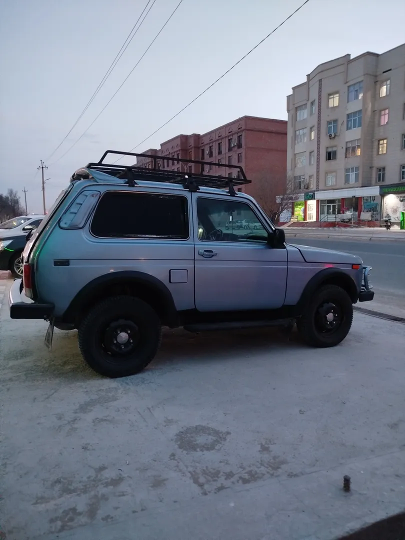 Lada Niva - 3