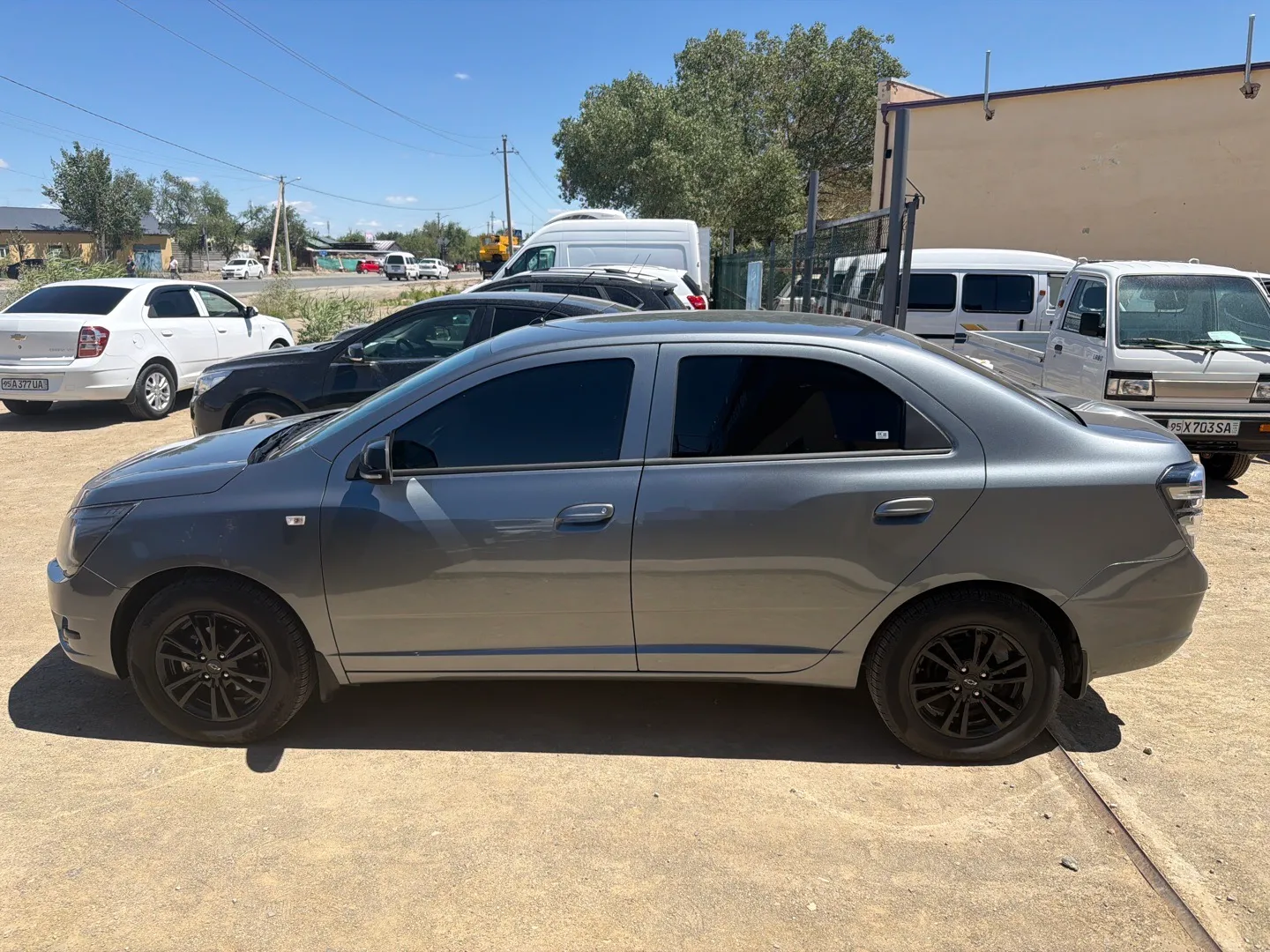 Chevrolet Cobalt MCM Midnayt - 2