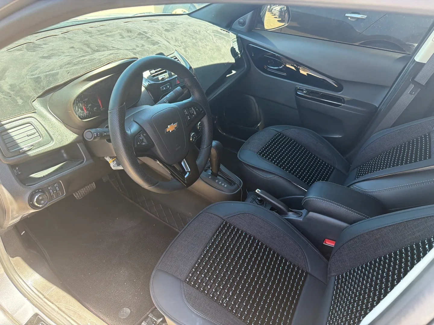 Chevrolet Cobalt MCM Midnayt - 5