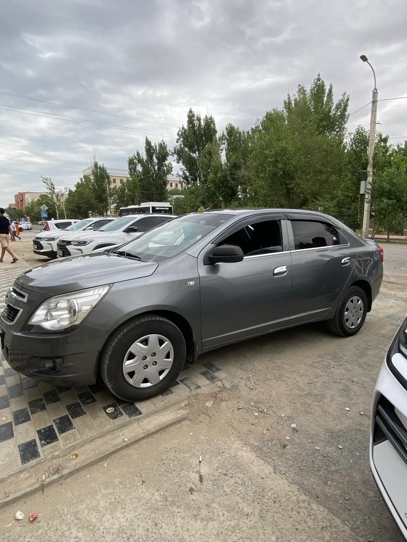 Chevrolet Cobalt - 4