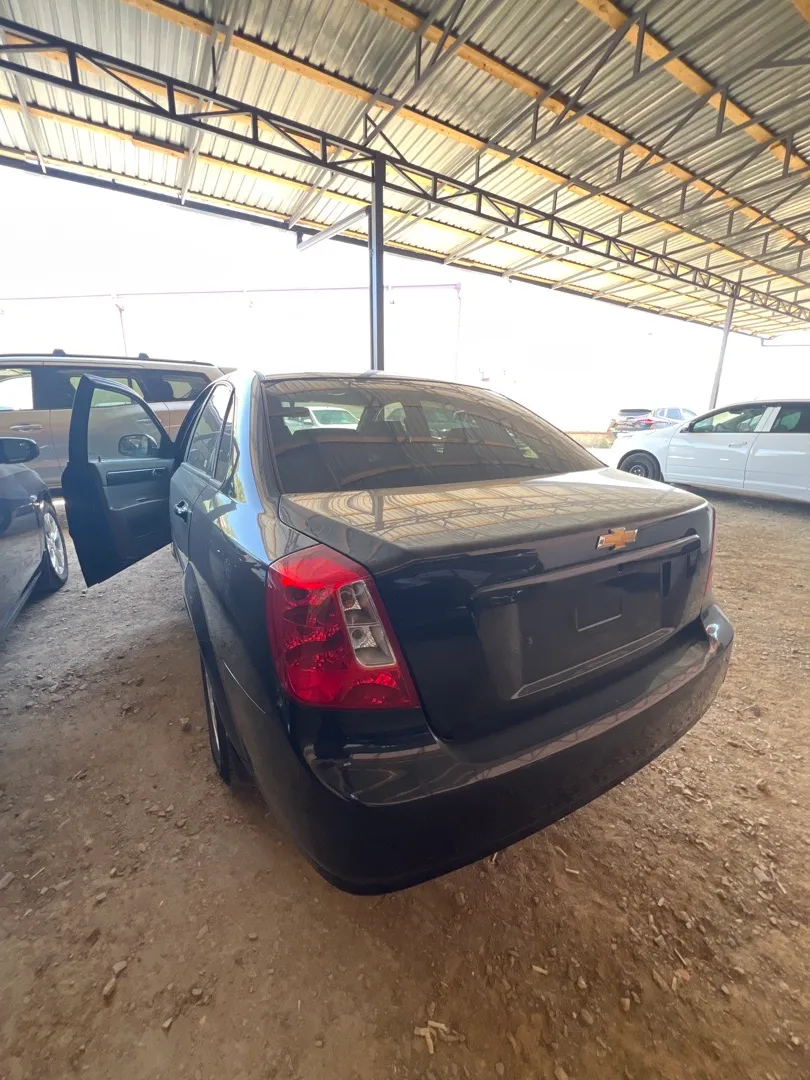 Chevrolet Gentra - 3