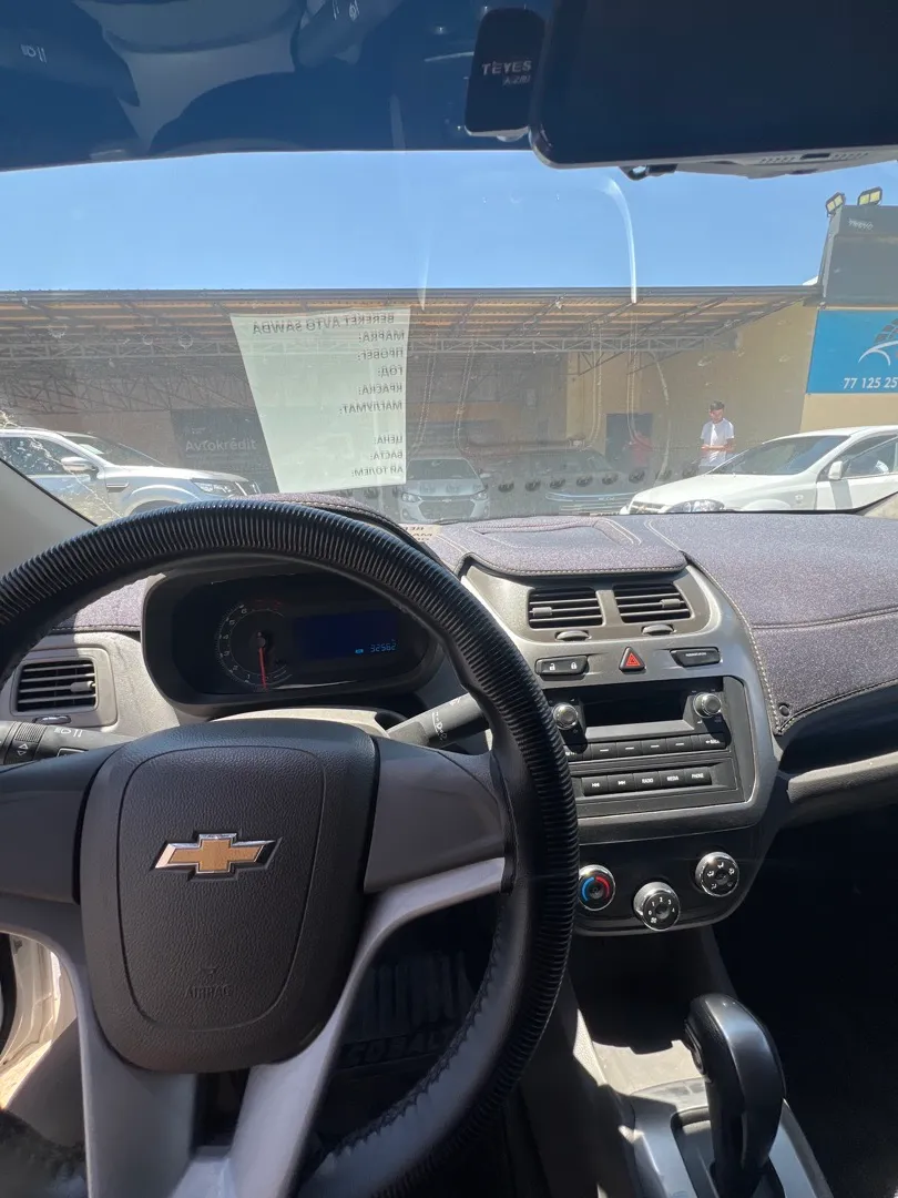 Chevrolet Cobalt - 3