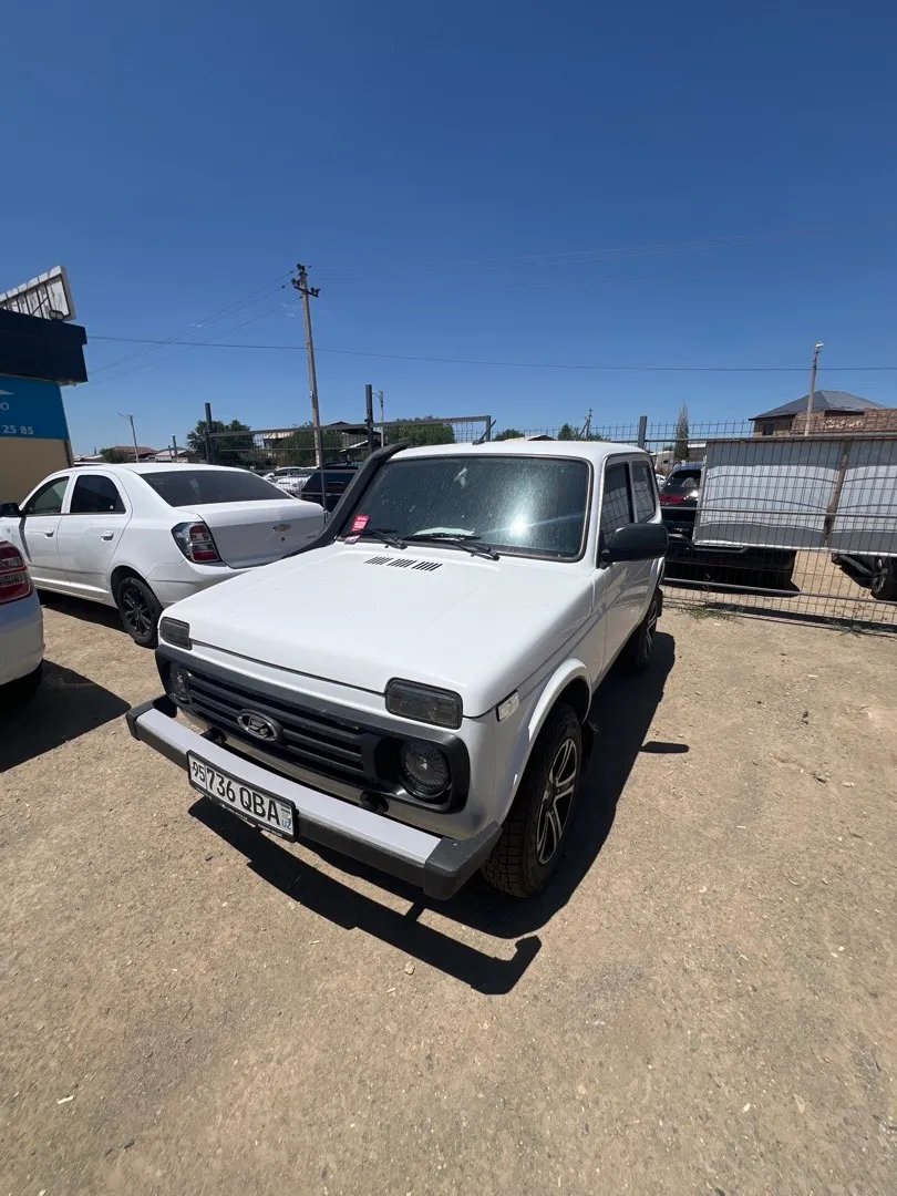 Lada Niva Legenda
