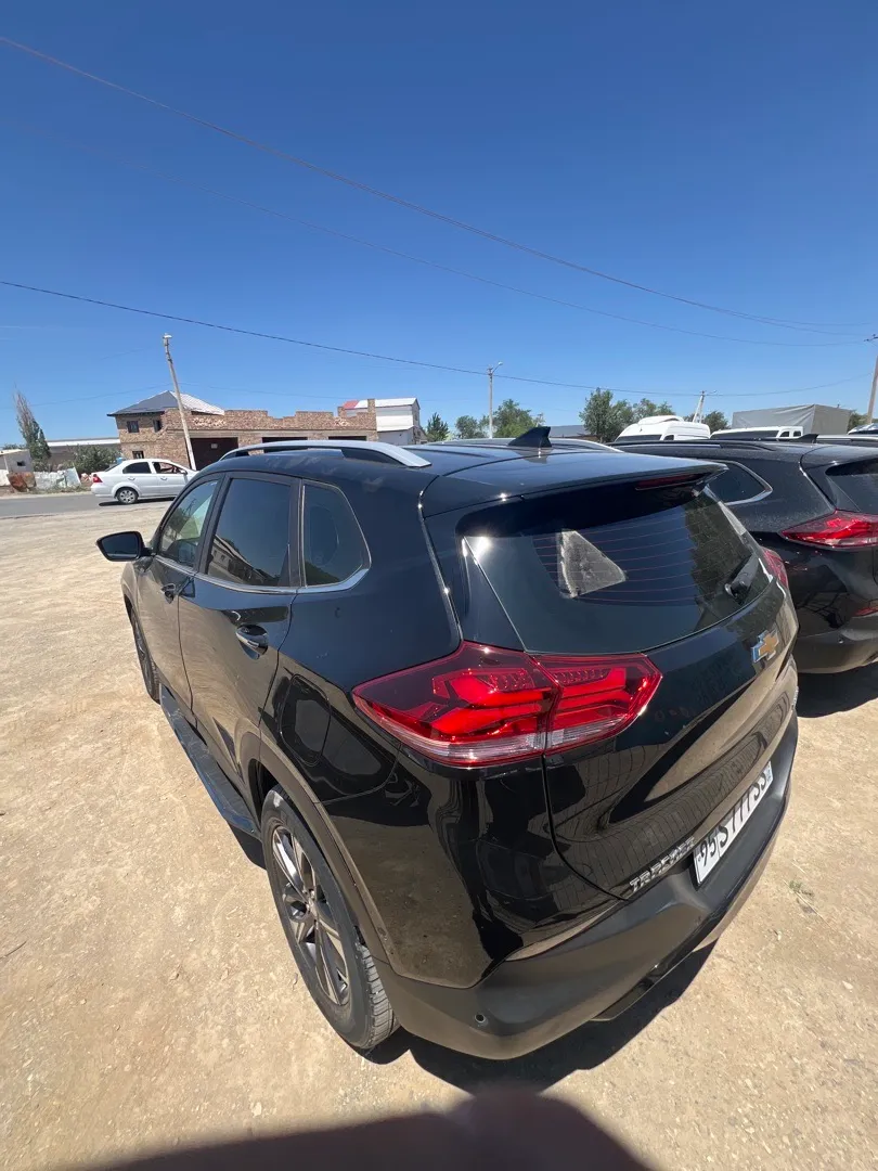 Chevrolet Tracker Primer - 2