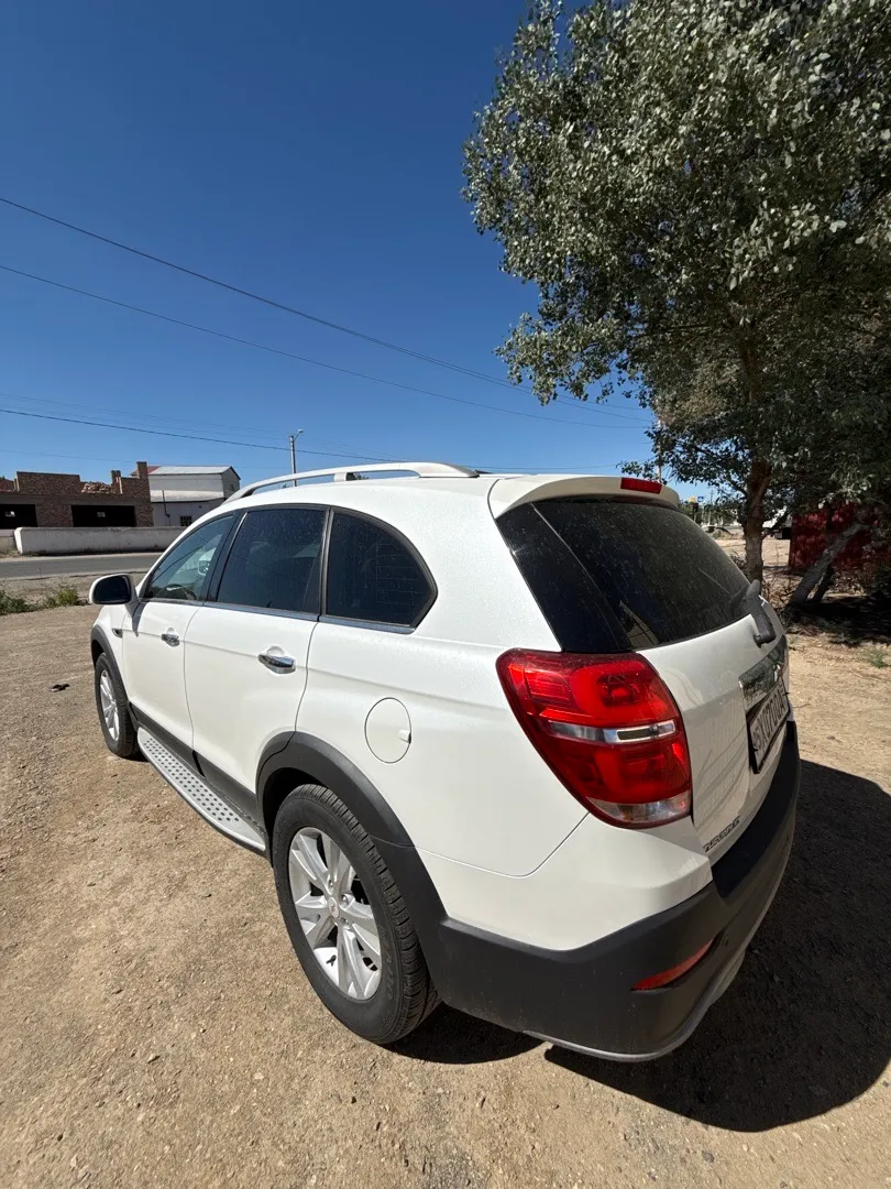 Chevrolet Captiva 3 - 2