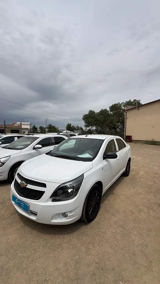 Chevrolet Cobalt Midnight