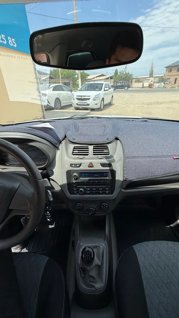 Chevrolet Cobalt - 4