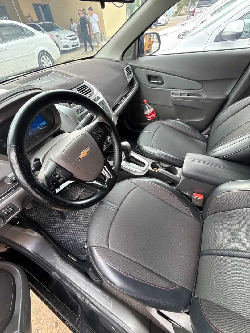 Chevrolet Cobalt Midnight - 3