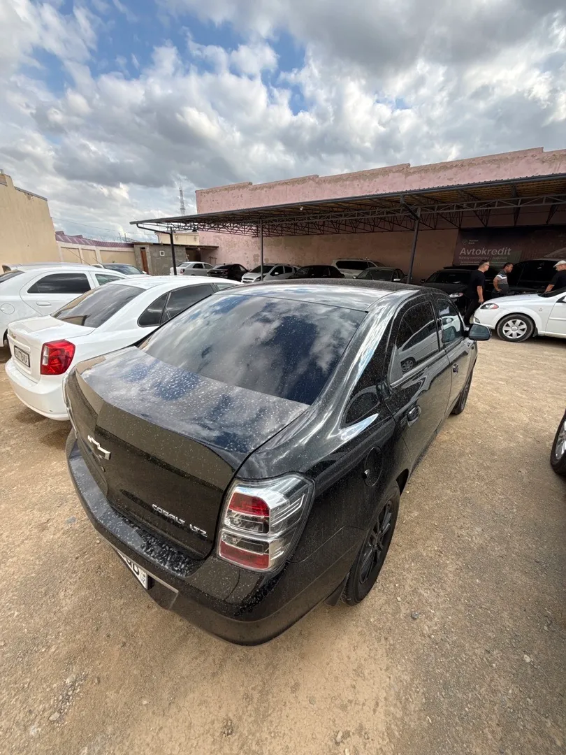 Chevrolet Cobalt Midnight - 7