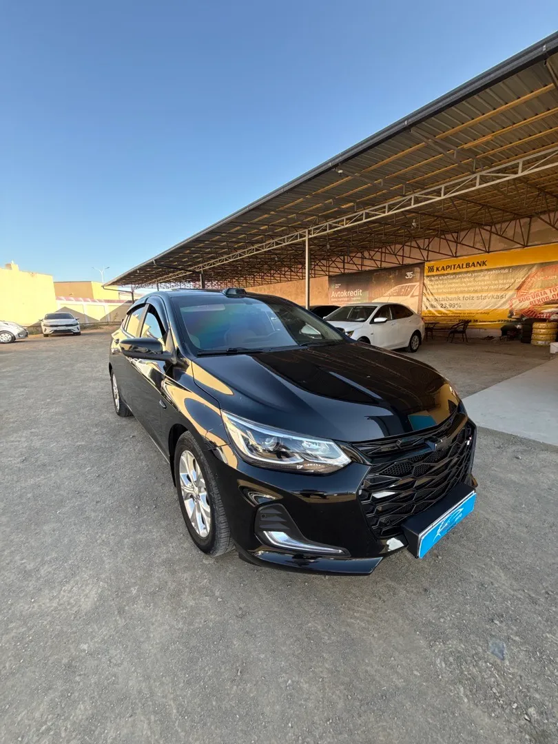 Chevrolet ONIX PRIMER +