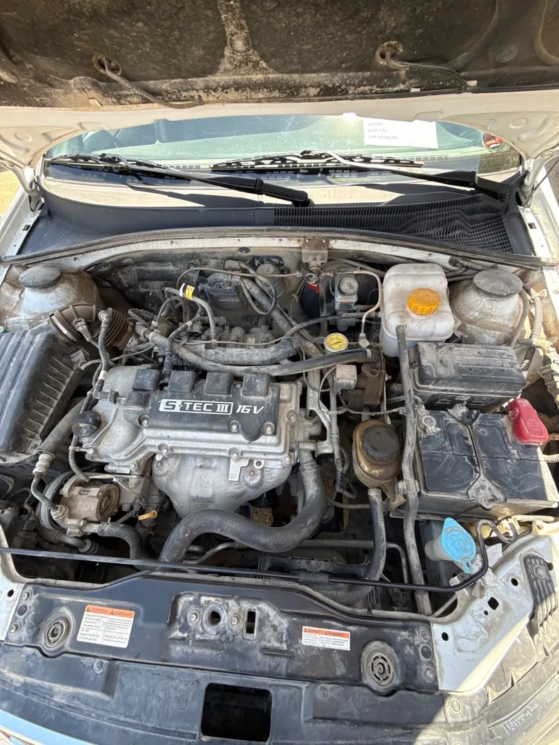 Chevrolet Gentra - 6