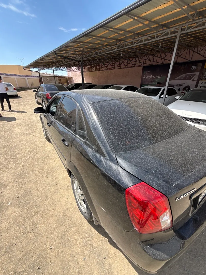 Chevrolet Lacetti - 6