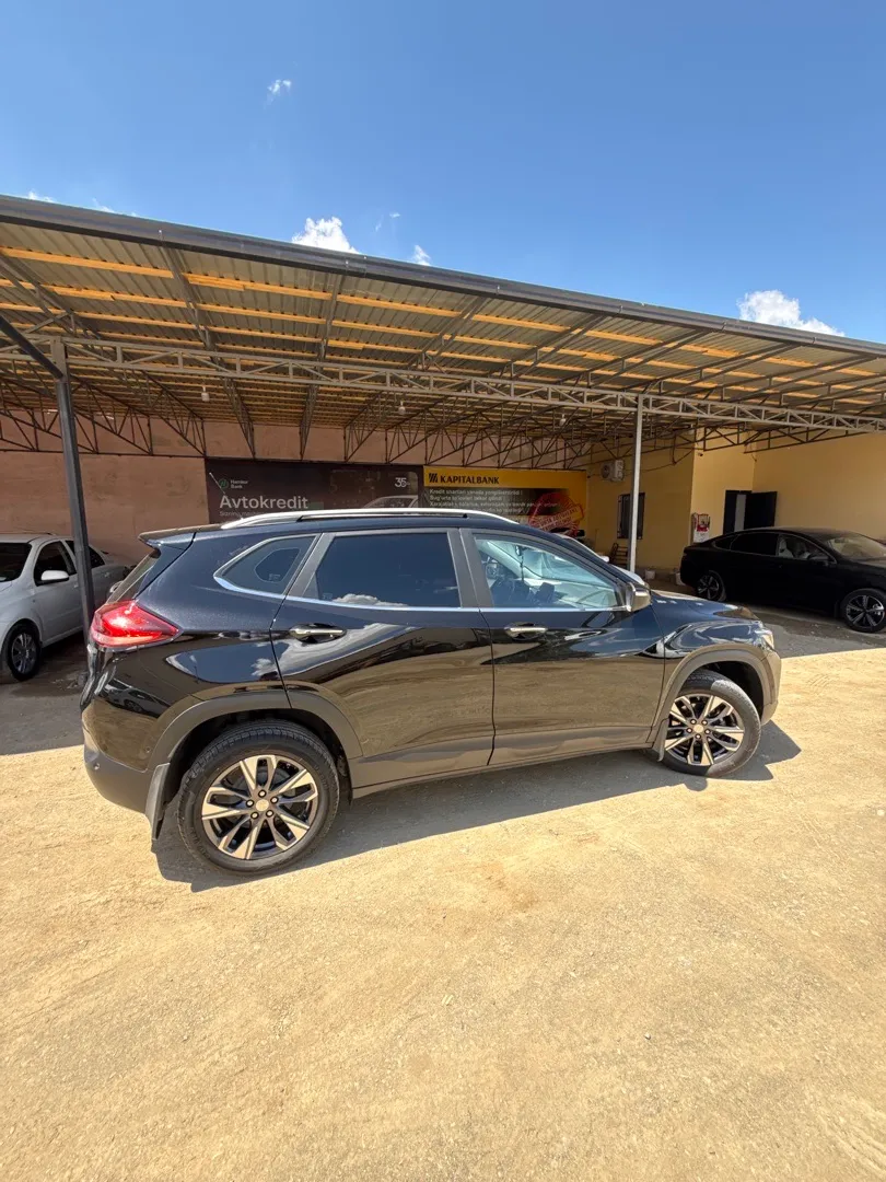 Chevrolet Tracker Primer - 6