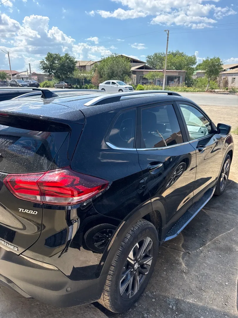 Chevrolet Tracker Primer - 5