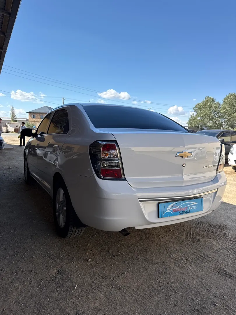 Chevrolet Cobalt - 8