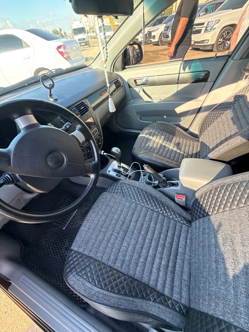 Chevrolet Gentra - 3