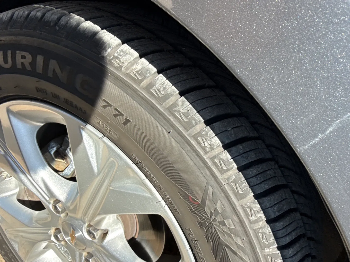 Chevrolet Onix Primer - 2