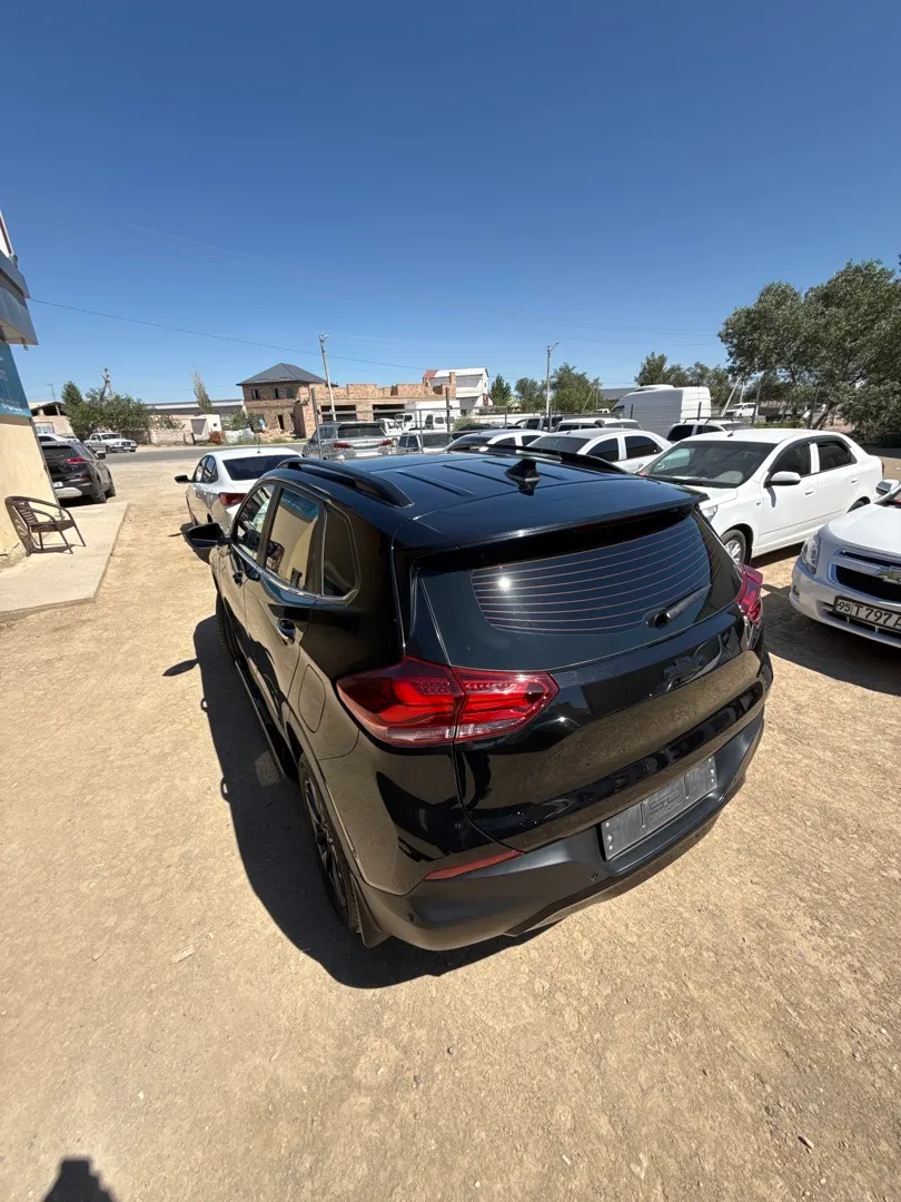 Chevrolet Tracker Primer - 6