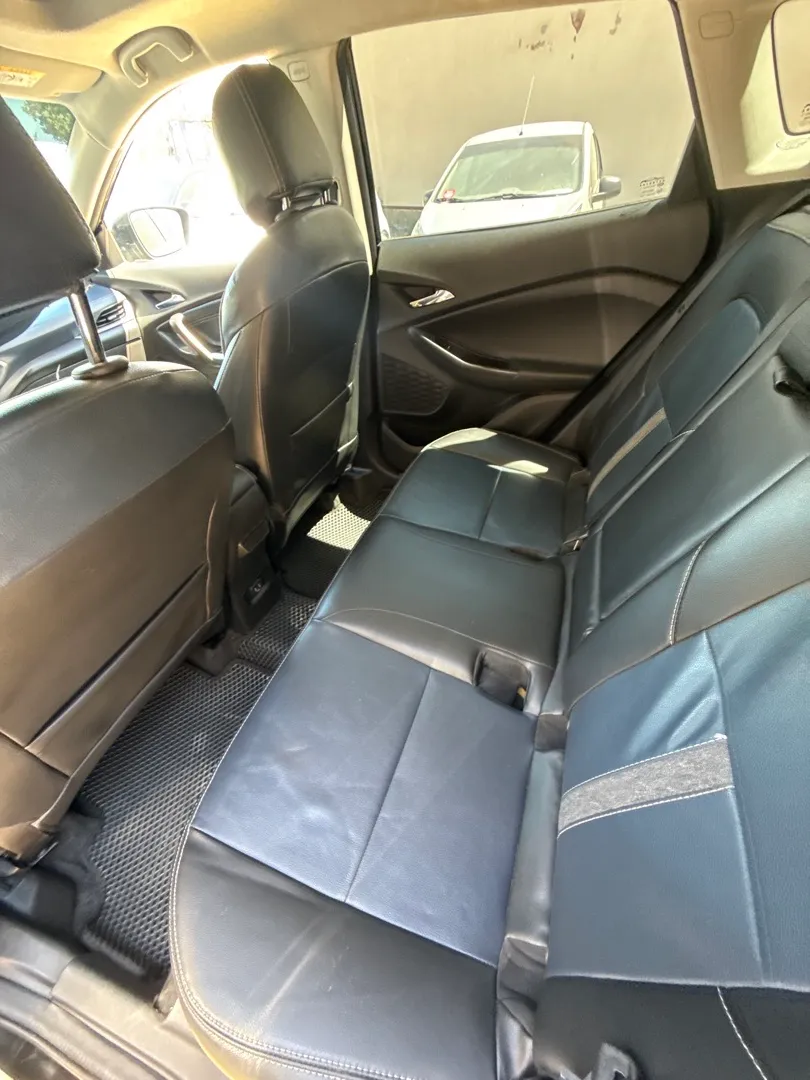 Chevrolet Tracker Primer - 4