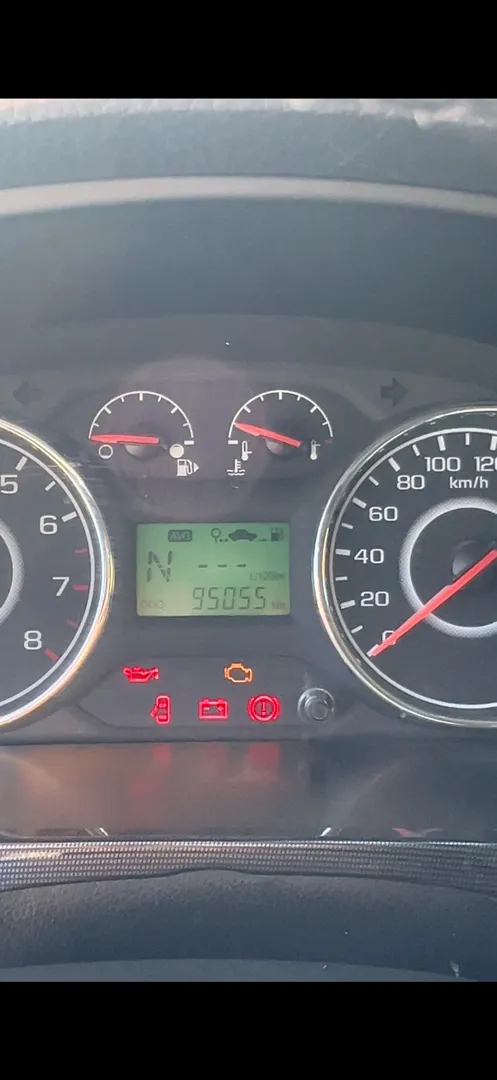 Chevrolet Gentra - 4