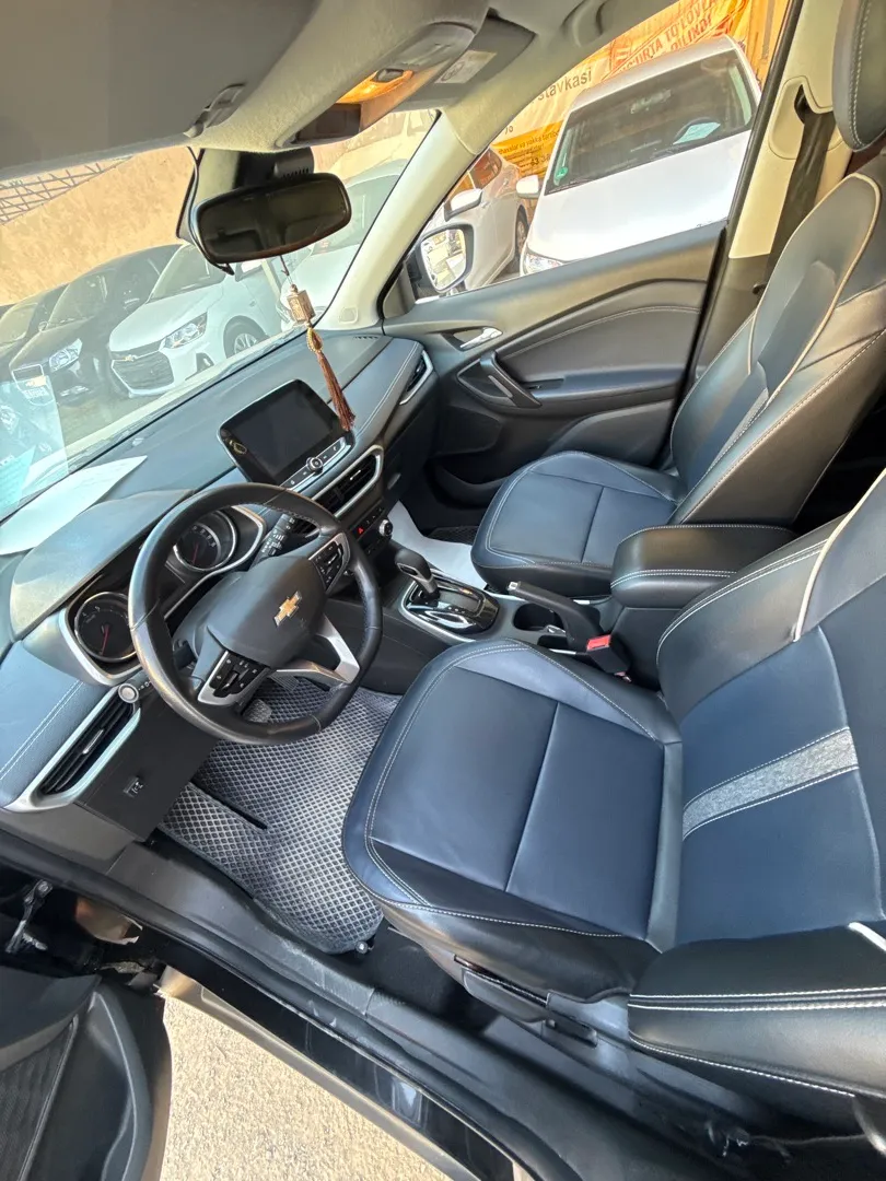 Chevrolet Tracker Primer - 6