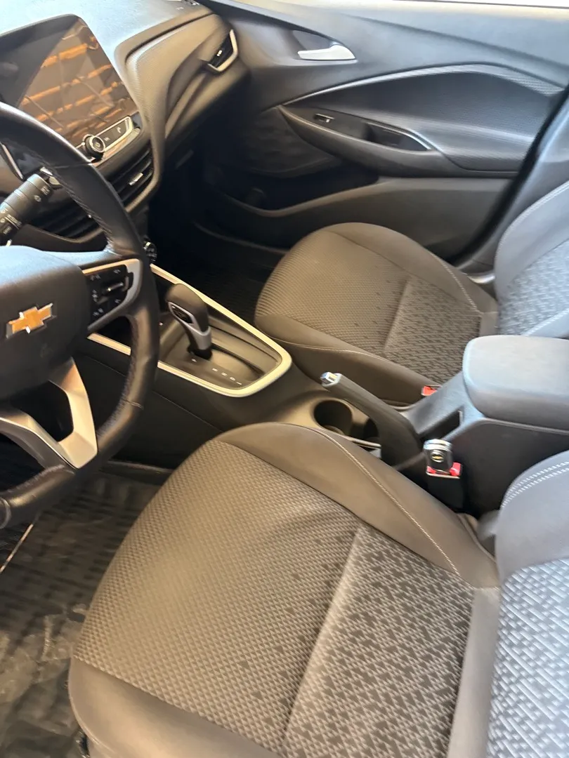 Chevrolet ONIX LTZ - 2