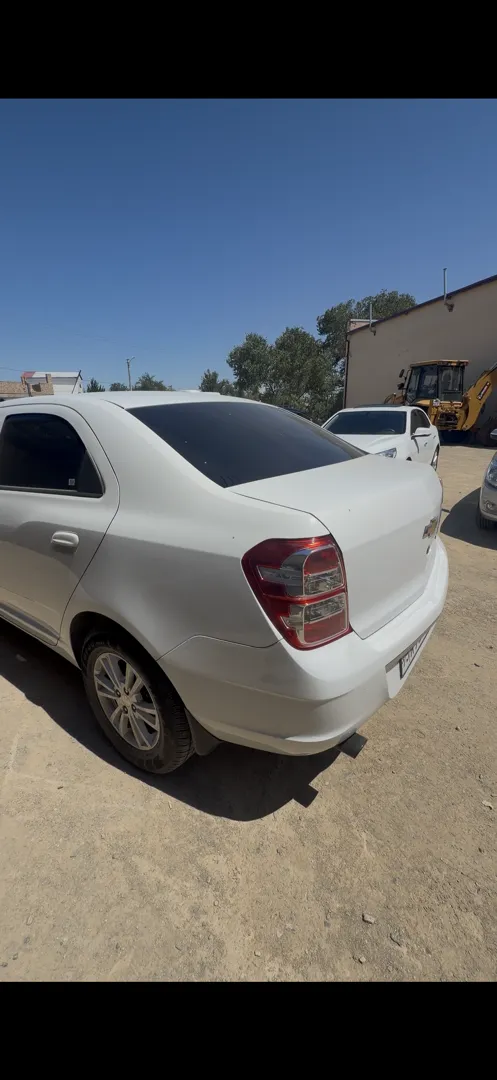 Chevrolet Cobalt - 4