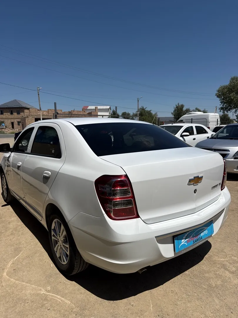 Chevrolet Cobalt - 7