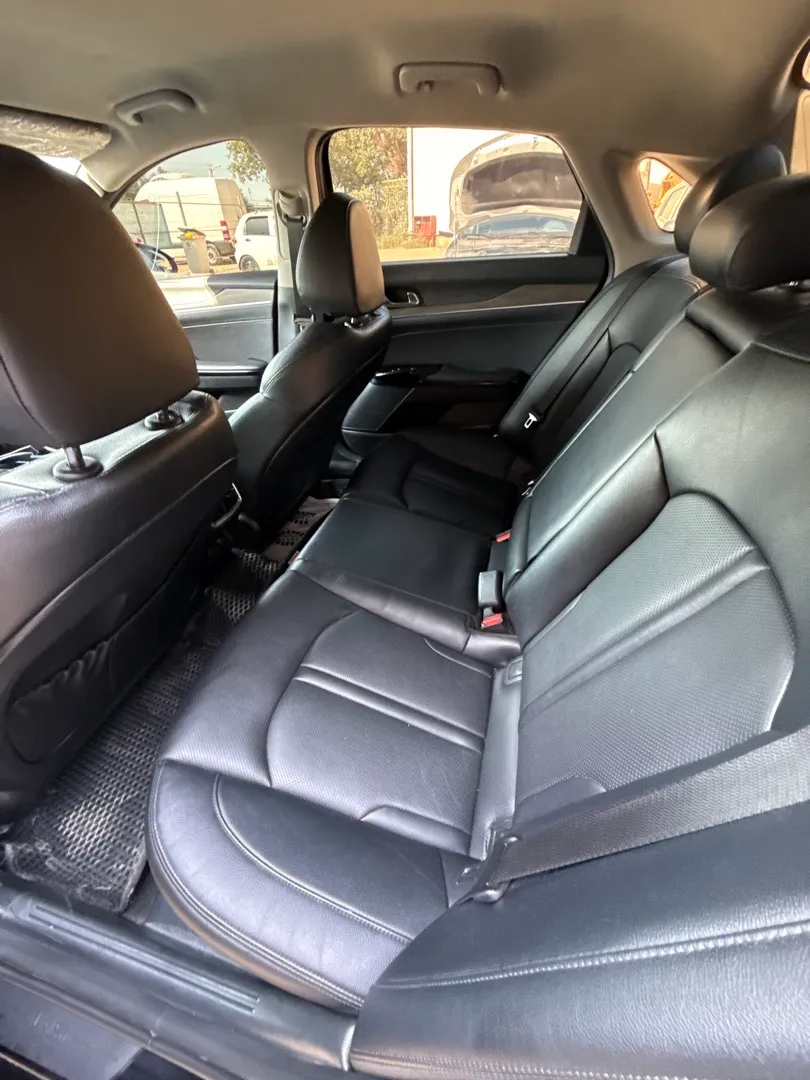Kia K5 - 3