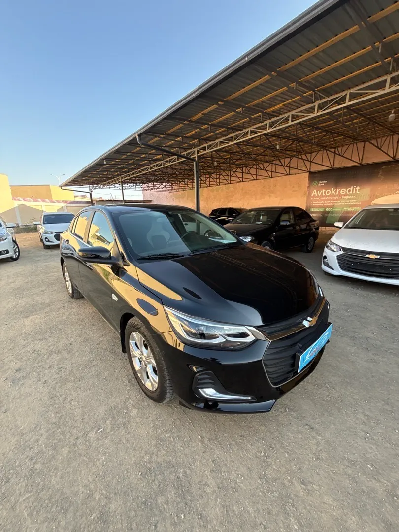 Chevrolet Onix Primer+