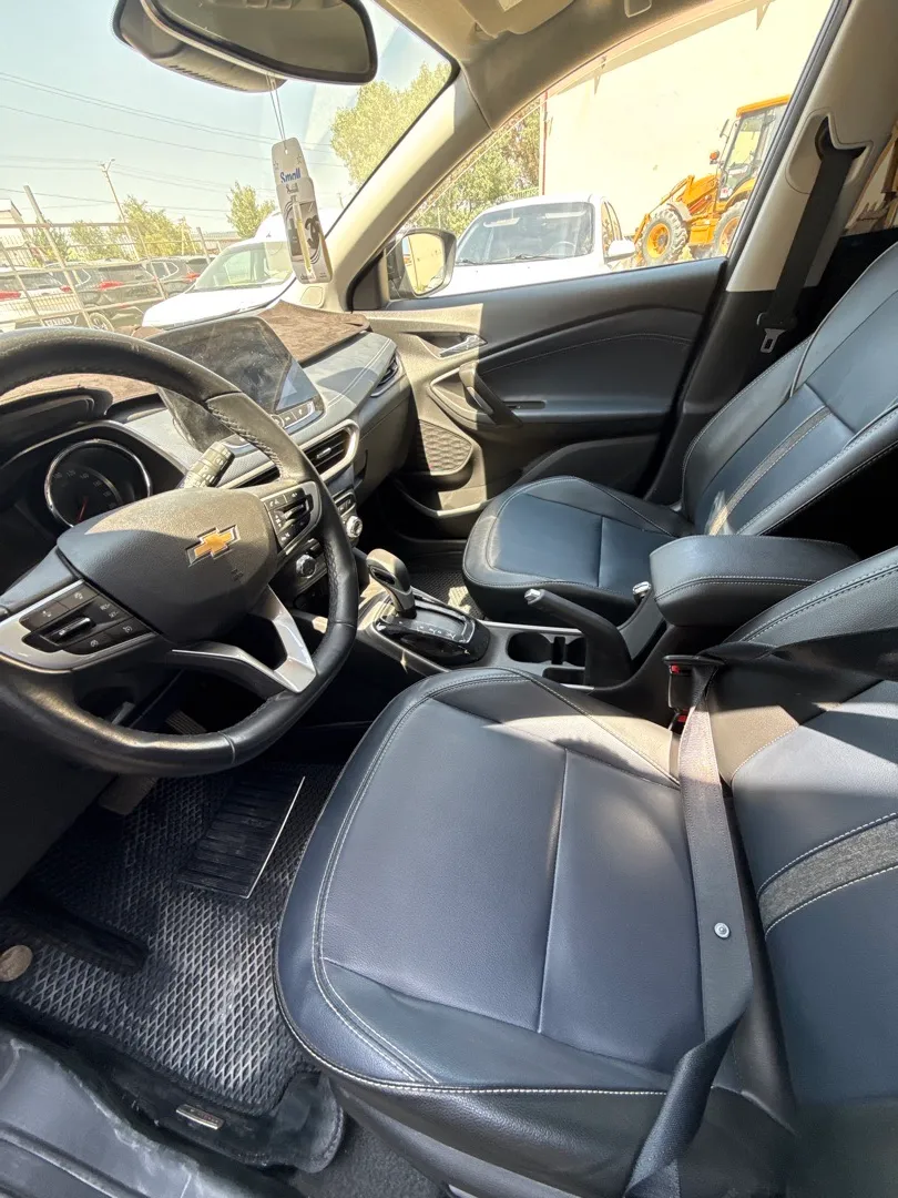 Chevrolet Tracker Primer - 3