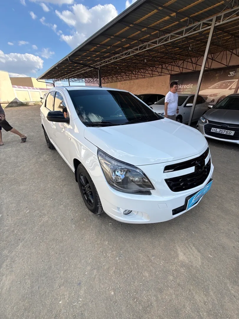 Chevrolet Cobalt Midnight