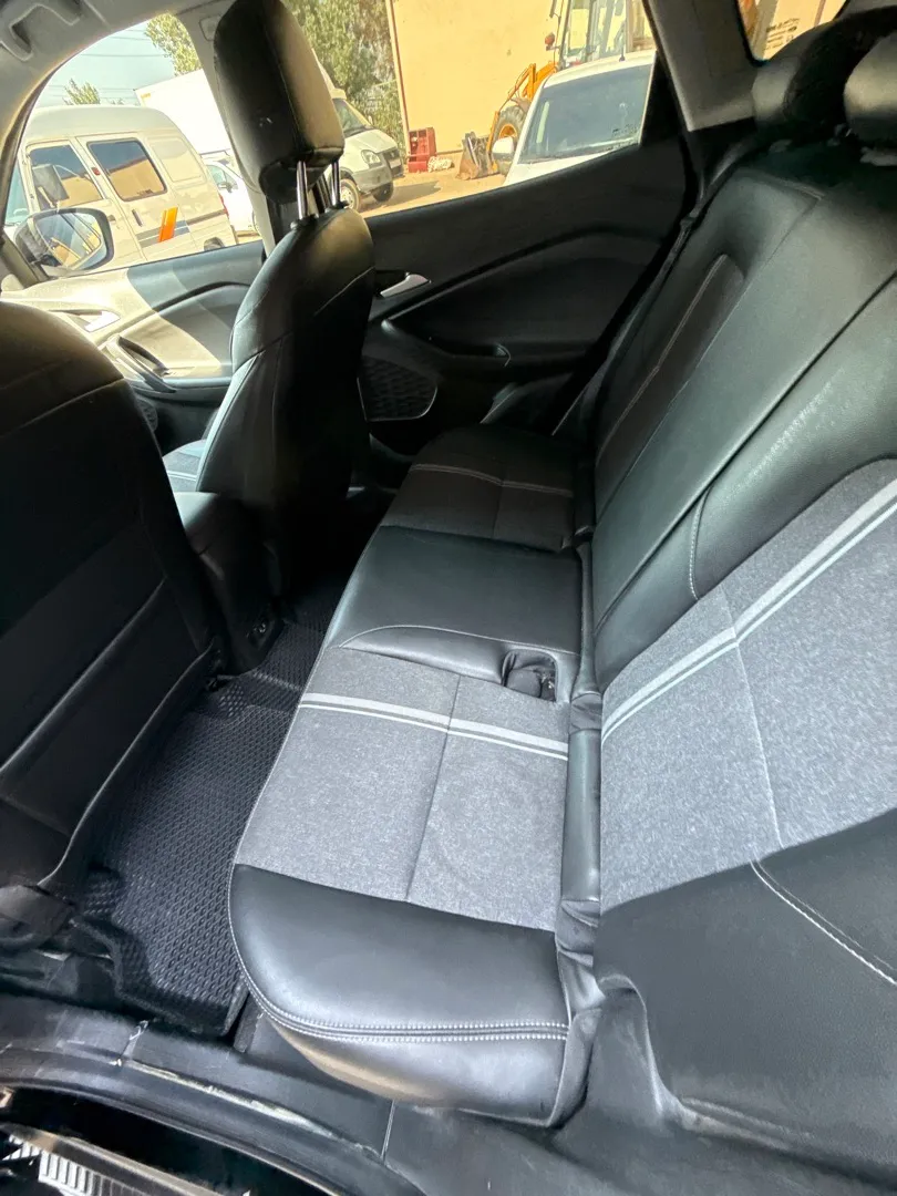 Chevrolet Tracker LTZ - 5