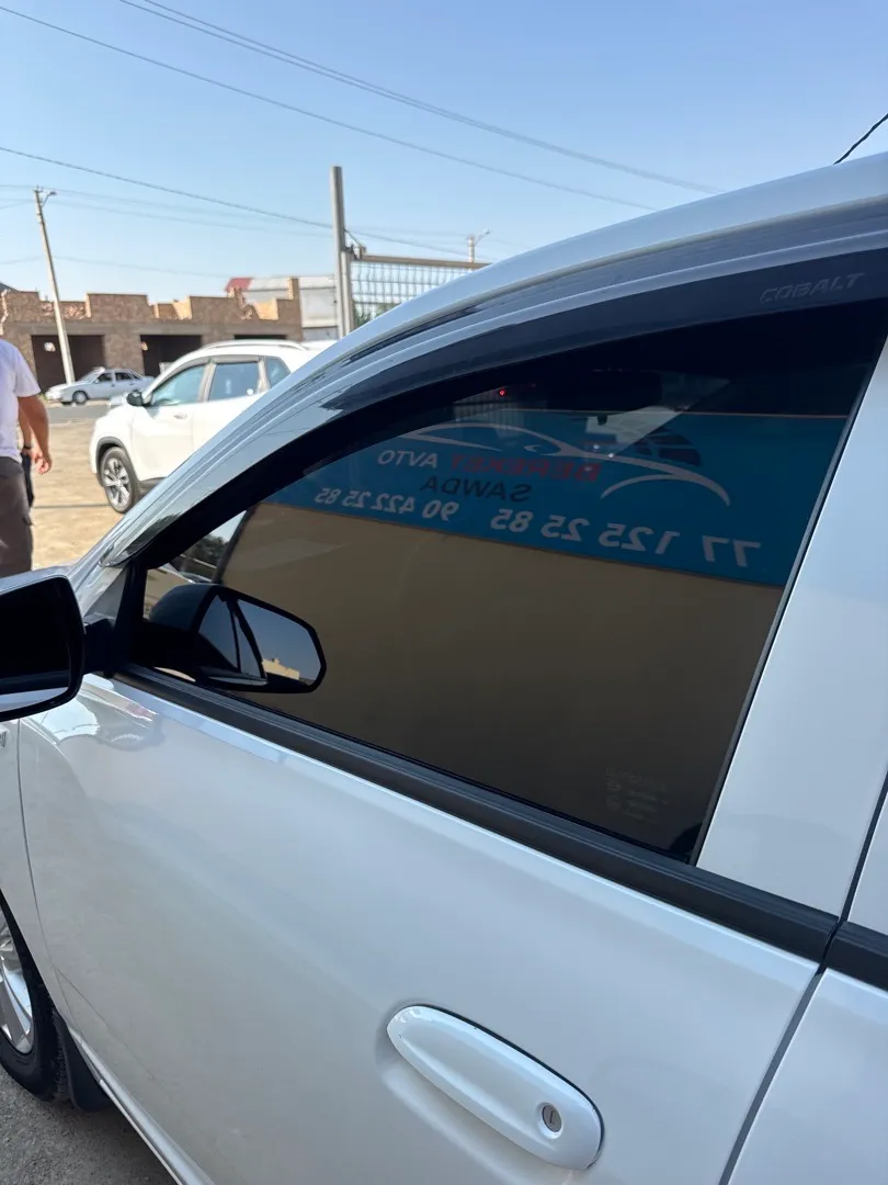 Chevrolet Cobalt - 3