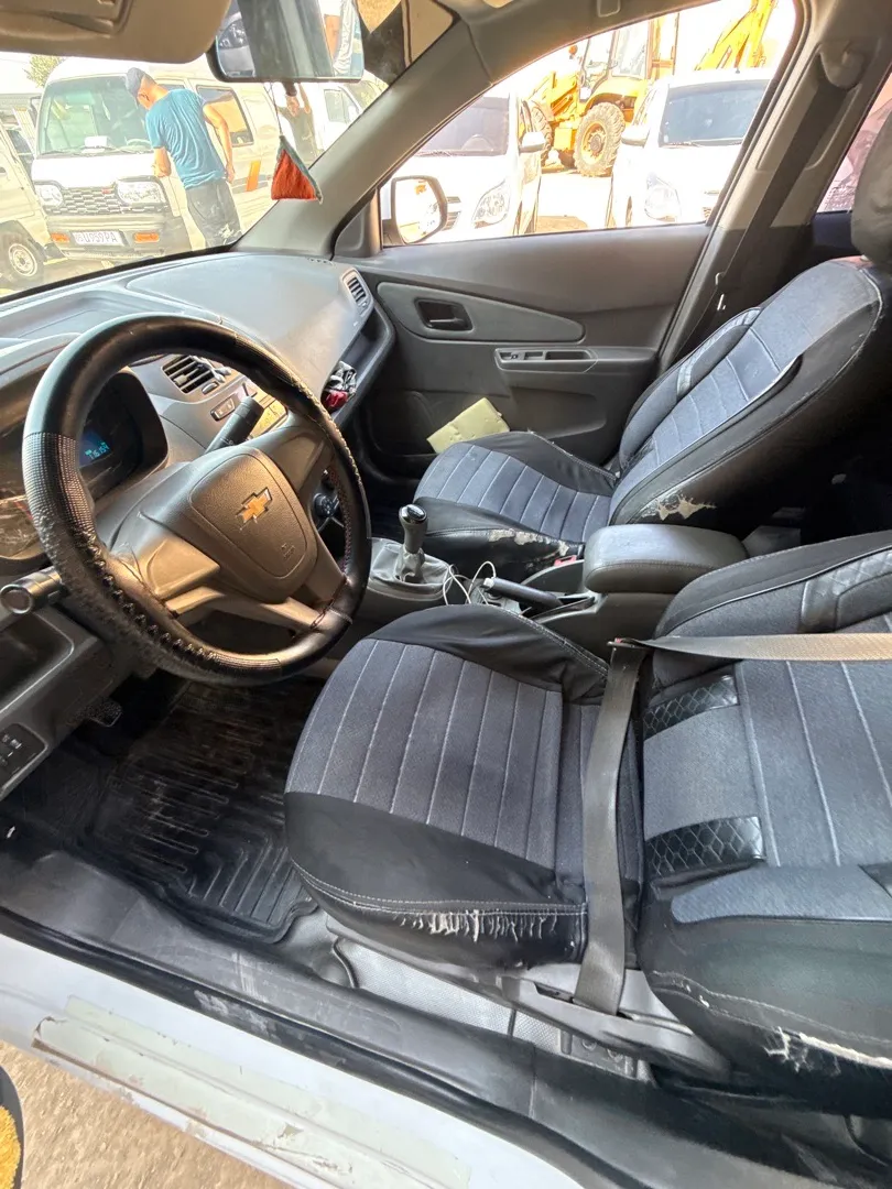 Chevrolet Cobalt - 3